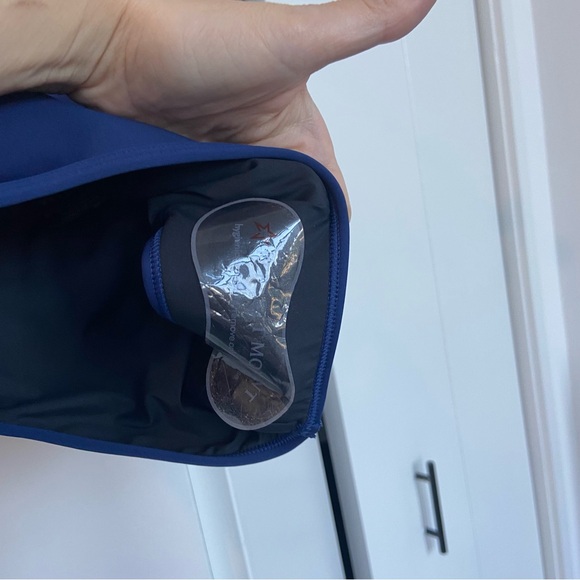 Perfect Moment - PM Set - Long sleeve & bikini - Navy w/ Red - Both Size S - Picture 14 of 15